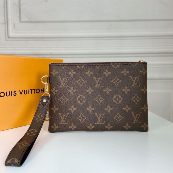 Mens Louis Vuitton Clutch Bags